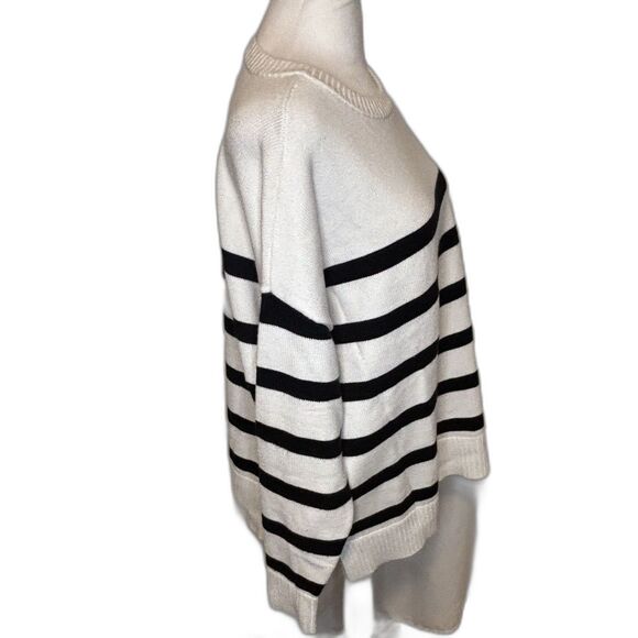 French Connection Essentials Ladies Striped Long Sleeve Sweater Designer - Picture 3 of 5